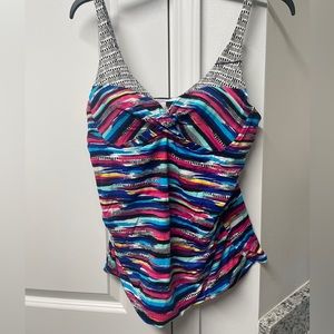 Apt 9 WOMANS swim top XL